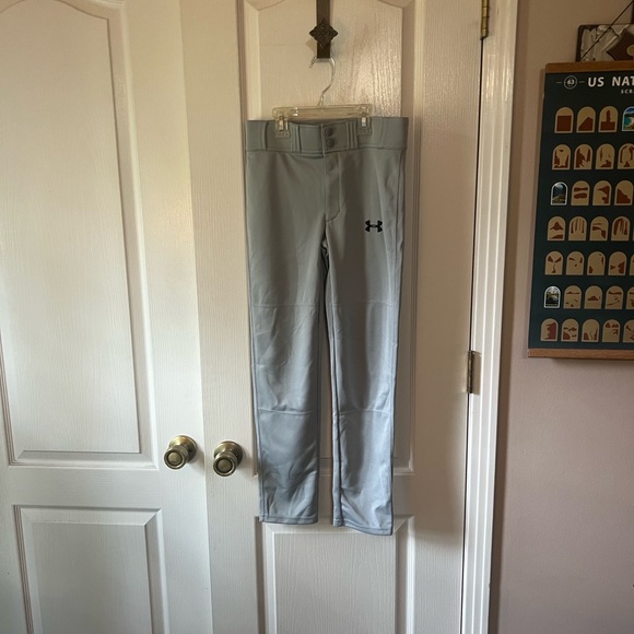 Under Armour Other - L26 Under Armour Light Gray baseball pants